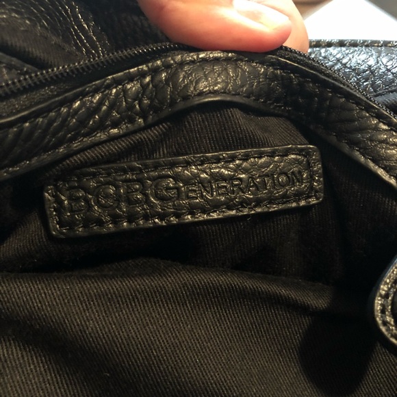 BCBG clutch - Picture 7 of 7